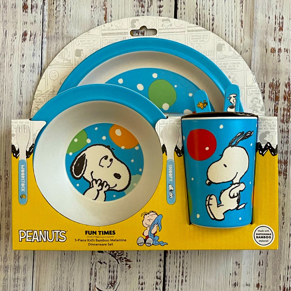 NEW! Peanuts 5 piece kids bamboo melamine dinnerware set